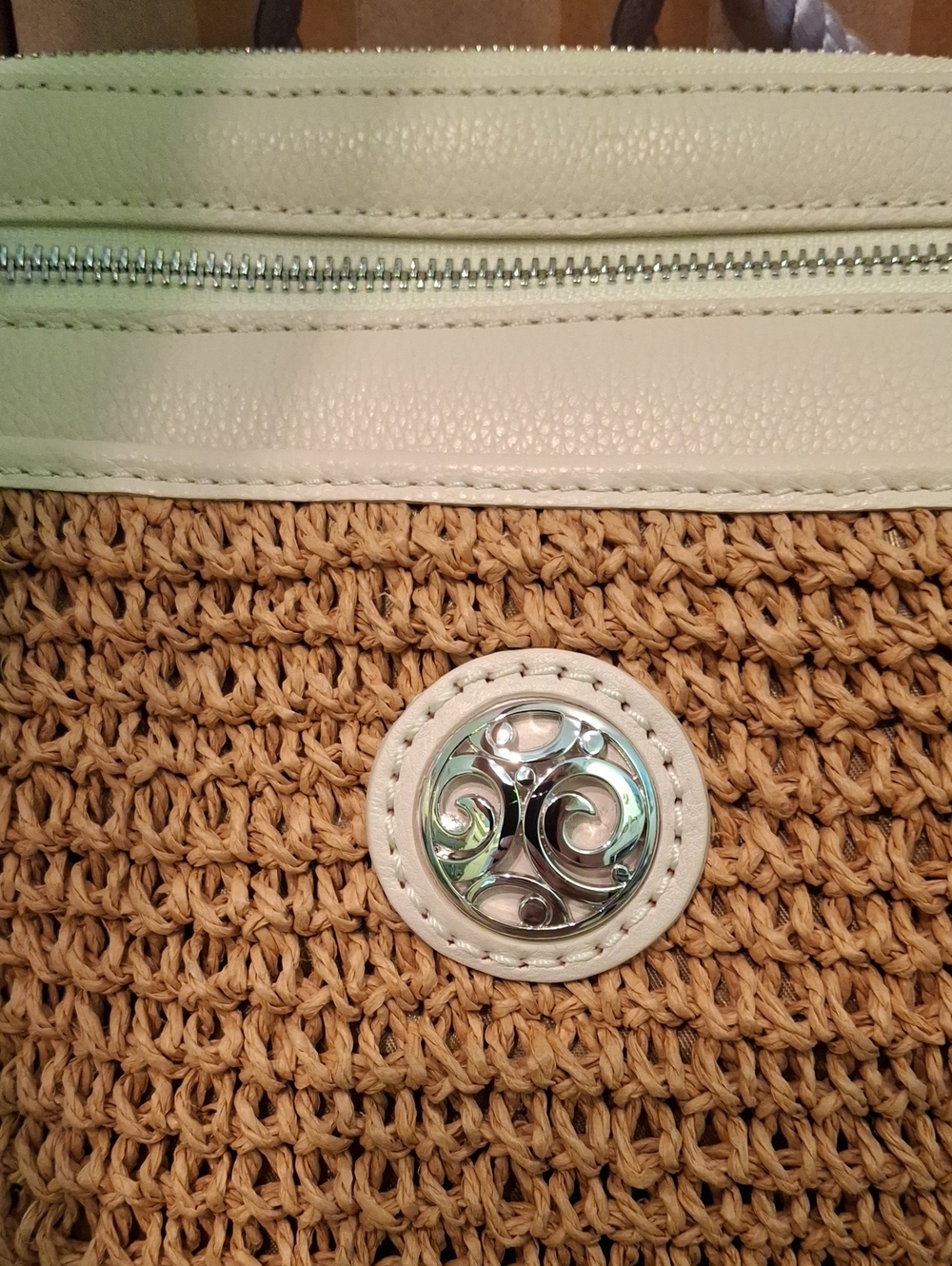 Brighton Woven Kari Crossbody w/Heart Charm-NIB W/Tags!!! - Picture 3 of 11